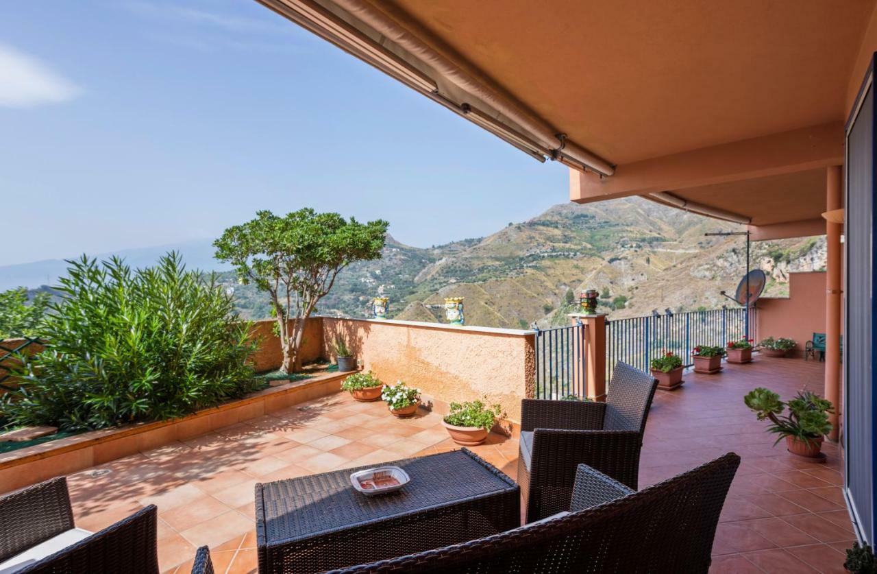 Taormina Apartment With Panoramic View Exterior photo